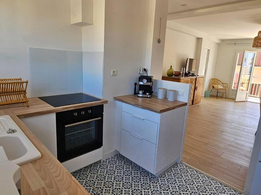 Tres Bel Appartement Vue Mer Six-Fours-les-Plages Buitenkant foto