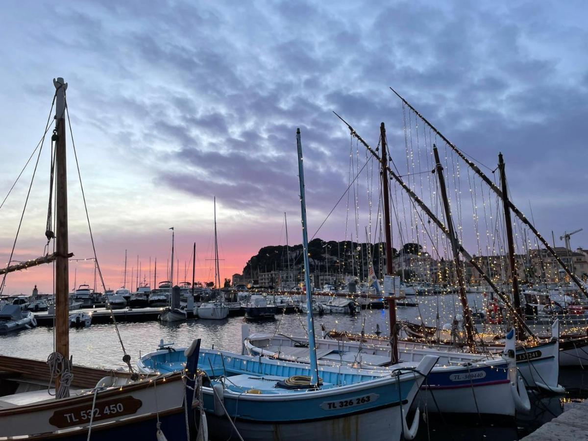 Tres Bel Appartement Vue Mer Six-Fours-les-Plages Buitenkant foto